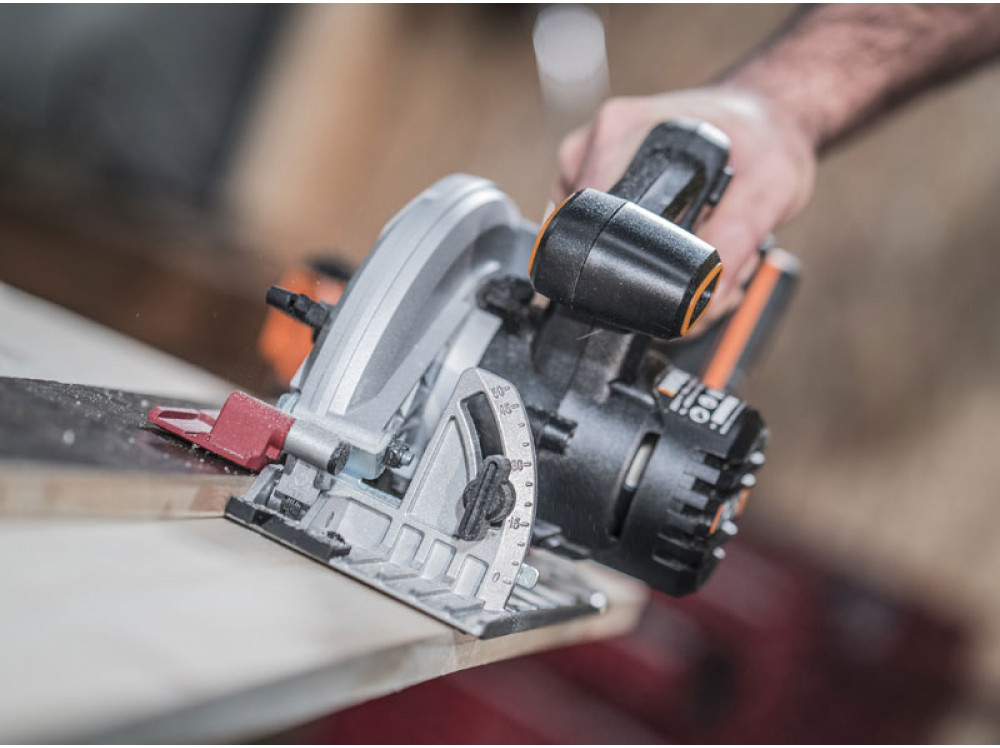 Дисковая пила аккумуляторная WORX WX530 Дисковая пила аккумуляторная WORX WX530
