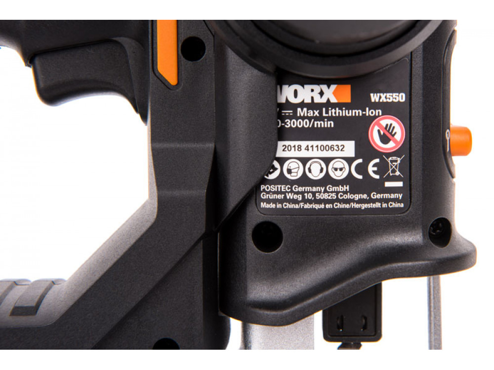 Лобзик аккумуляторный-сабельная пила WORX Axis WX550