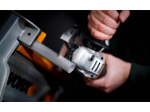 Угловая шлифмашина аккумуляторная WORX WX803.9